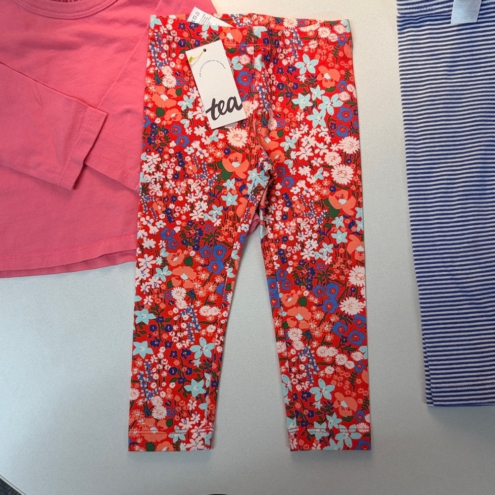 Leggings and Shirt Set - Picture 3 of 4
